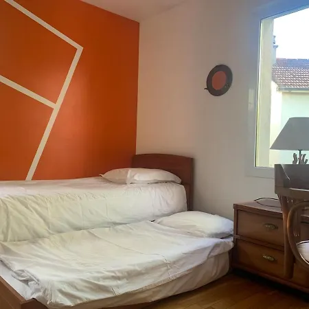 Belle Maison 3000 M De Paris Vakantiehuis *