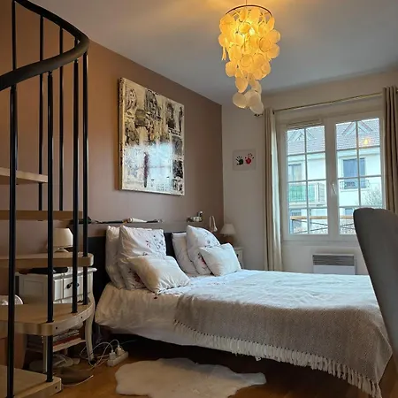 Belle Maison 3000 M De Paris Vakantiehuis Cachan